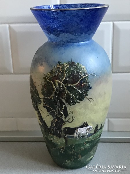 Hand-painted antique vase, 28 cm high