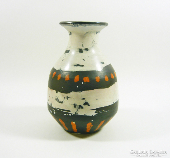 Gorka livia, retro 1950 black and white 15.6 Cm artistic ceramic vase, flawless! (G038)