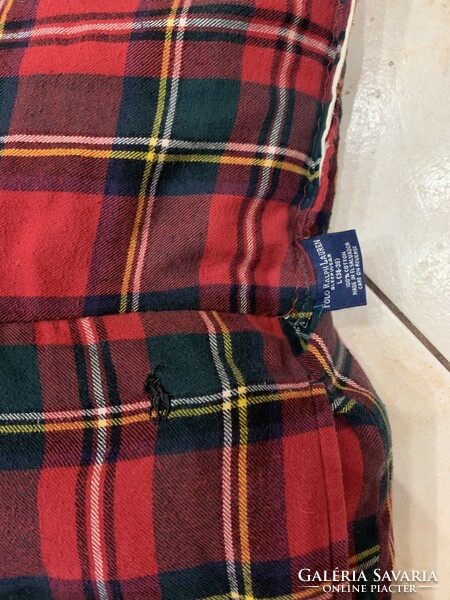 Scottish plaid designer decorative pillow with 2 pockets