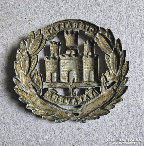 Cap Rose of the Northamptonshire Regiment l.Vh