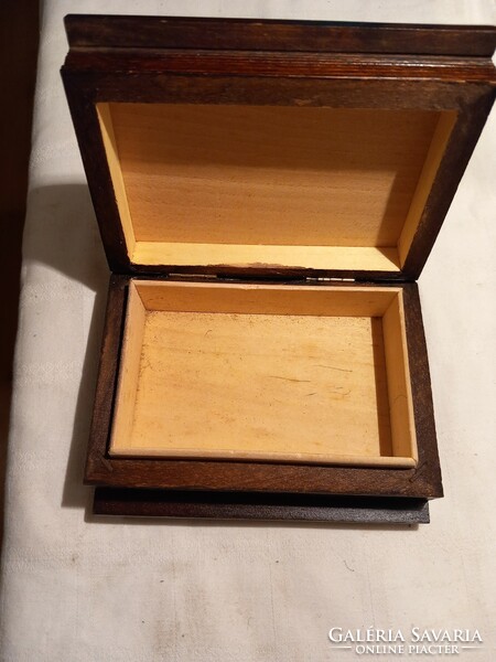 Nice wooden box with copper inlay