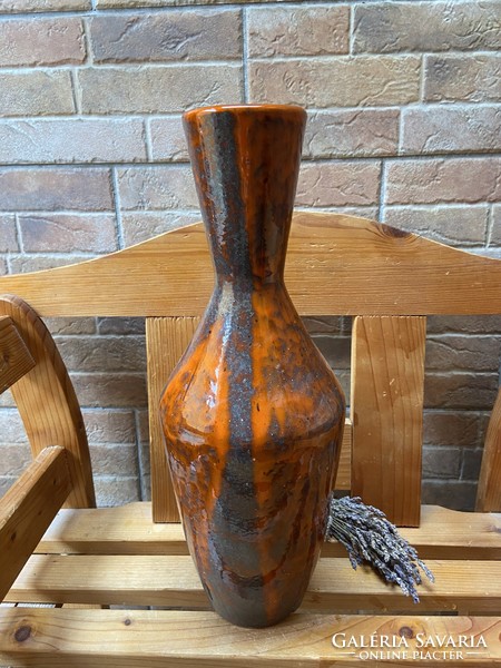 Margit's vase from Pesthidegkút cizmadia is rare
