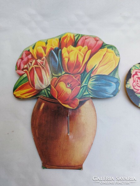 Old pin holder paper in the shape of a flower bouquet 2 pcs