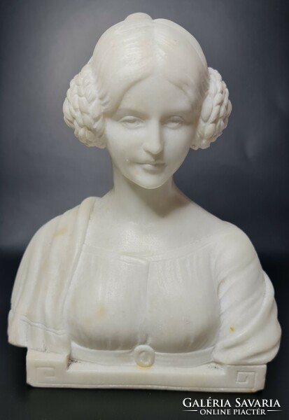 Sándor Járay alabaster bust