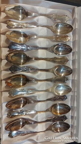 12 silver spoons, 195 gr