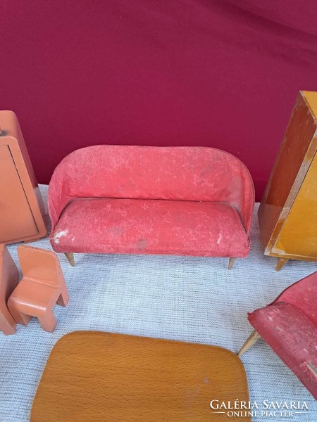 Retro bababútor bútor kanapé fotel szekrény ágy hagyaték régiség szék óra nosztalgia