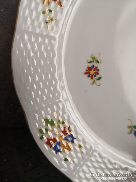 Brilliant Herend mhg patterned plate