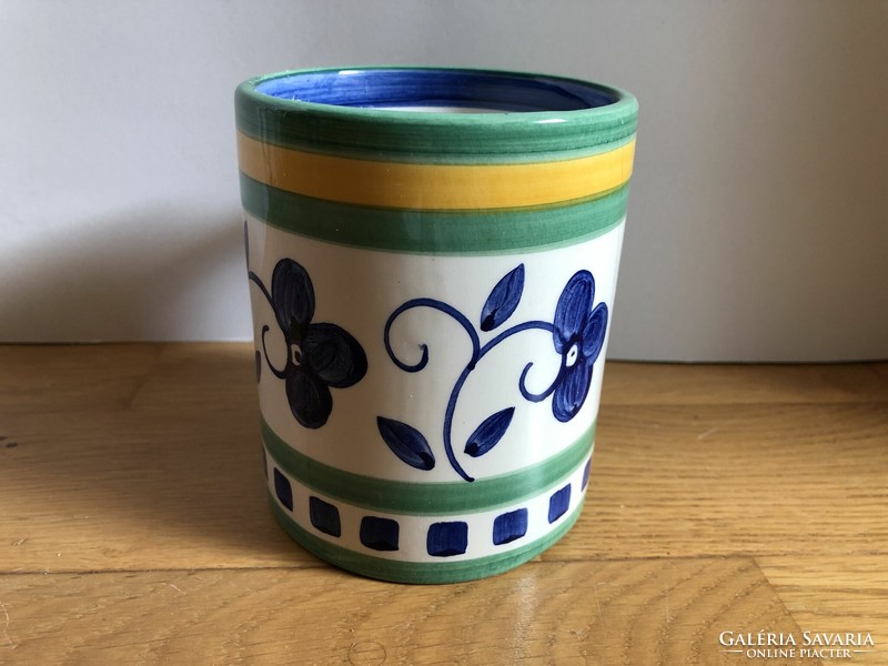 Hand-painted porcelain mug with mikasa florence / portugal bf110