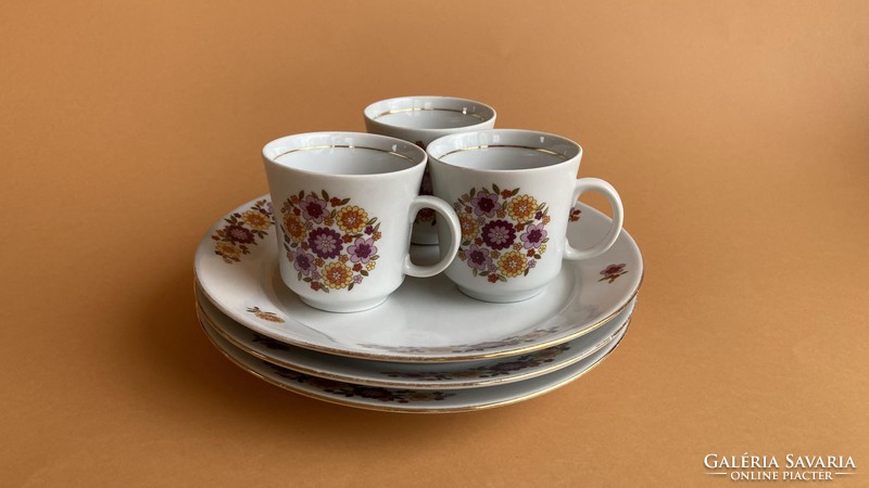 Alföldi 3 fire flower coffee cups 3 small plates in one