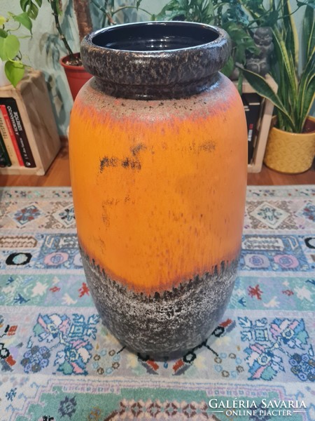 Huge imposing fat lava ceramic floor vase (carstens)