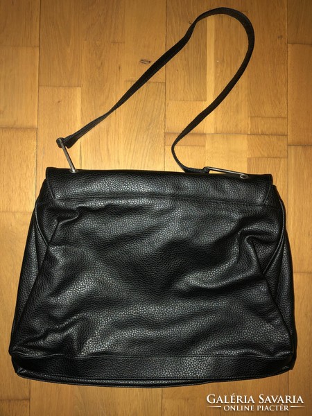 Zen zatio black leather bag