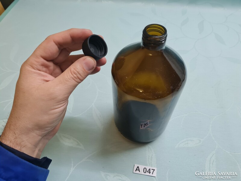 A047 apothecary bottle 1 l w 21 cm
