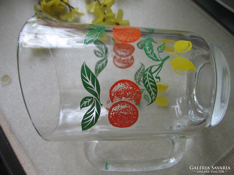 Retro orange jug with 2 glasses