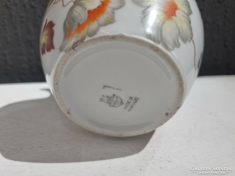 Pajzspecsétes szecessziós Zsolnay porcelán váza - 51120