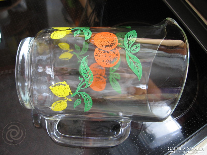 Retro orange jug with 2 glasses