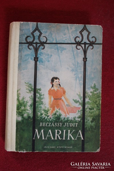 Judit Beczássy: marika