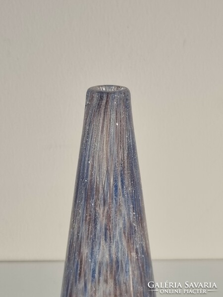 Rare carved veil glass vase