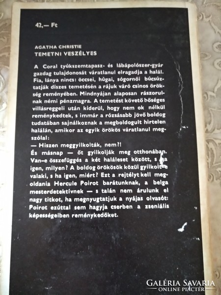 Agatha Christie: Temetni veszélyes, Alkudható