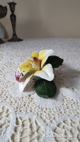 Orchid-shaped porcelain table decoration, candle holder