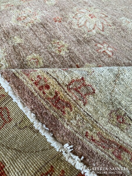 Hand-knotted Ziegler Persian rug 175x230