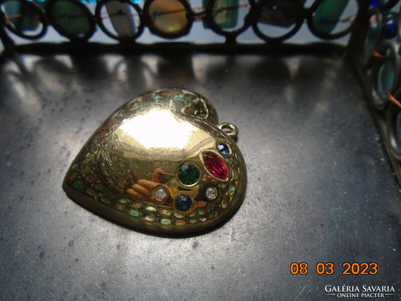 Gold-plated heart pendant with colored polished stones