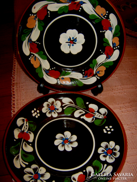 Sárospataki glazed ceramic wall plate