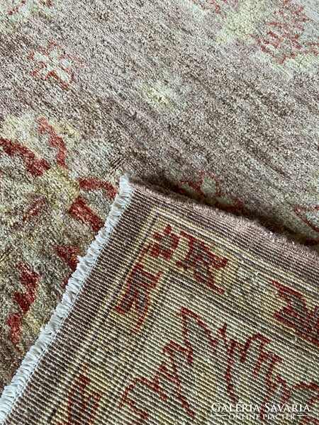 Hand-knotted Ziegler Persian rug 175x230