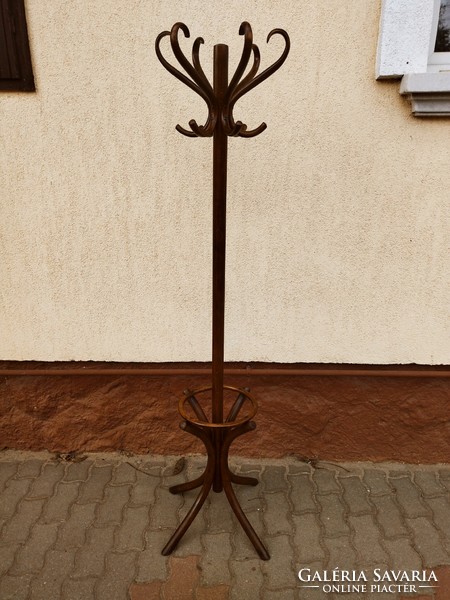 Original antique, non-remanufactured thonet hanger from Debrecen from around 1930