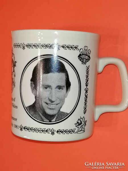 Commemorative cup issued on the occasion of the marriage of the Prince of Wales and Lady Diana Spencer in 1981