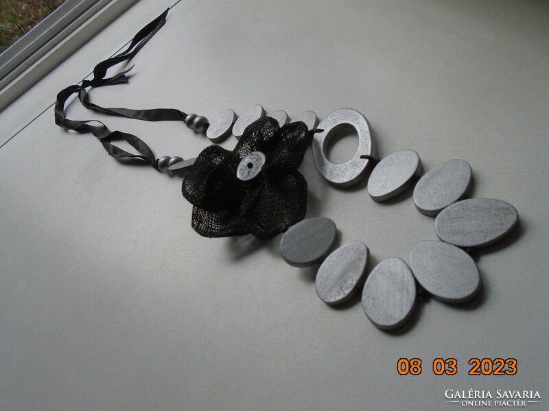 In French style, silver-gray flat wooden beads collar with black handmade tulle flower, ribbon