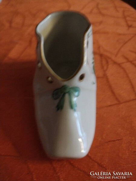 Small shoes with Herend's father's pattern
