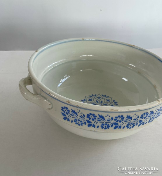 Old, antique, blue floral pattern, large, 2-handled scone ceramic bowl, peasant bowl, nostalgia piece