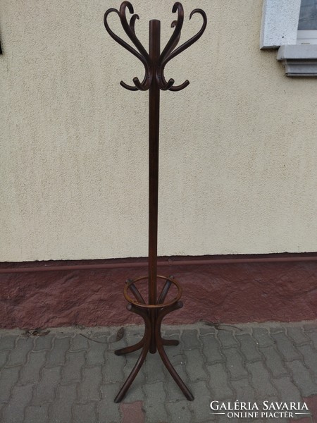 Original antique, non-remanufactured thonet hanger from Debrecen from around 1930