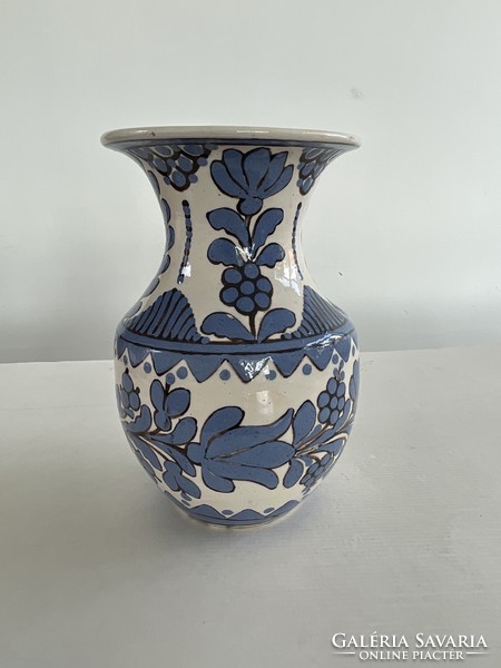 A large ceramic vase by István Cenki (czvalinga) of Hódmezővásárhely