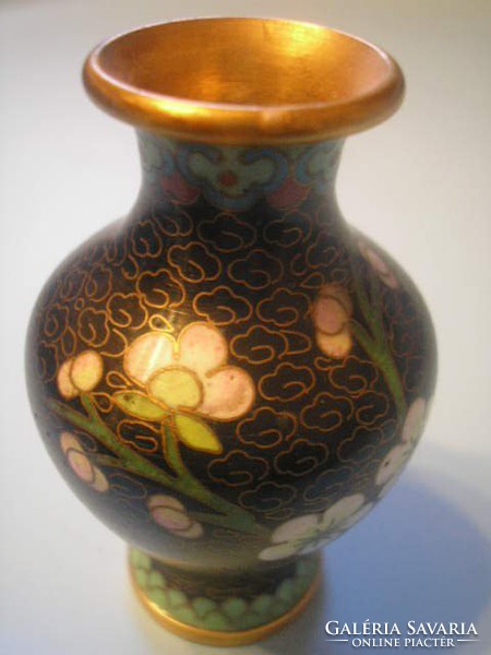 U7 antique Chinese flawless compartment enamel decorated vase collector's rarity which is gilded inside