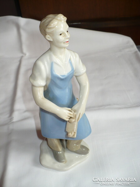Carpenter German porcelain figure