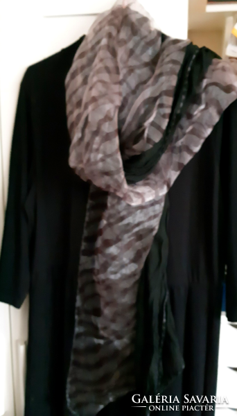 Long stole, decorative scarf made of two types of material