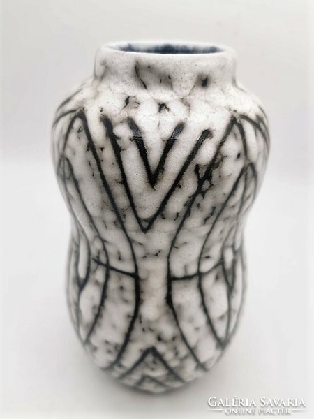 Retro vase from Hódmezővásárhely, Hungarian applied art ceramics, 20 cm