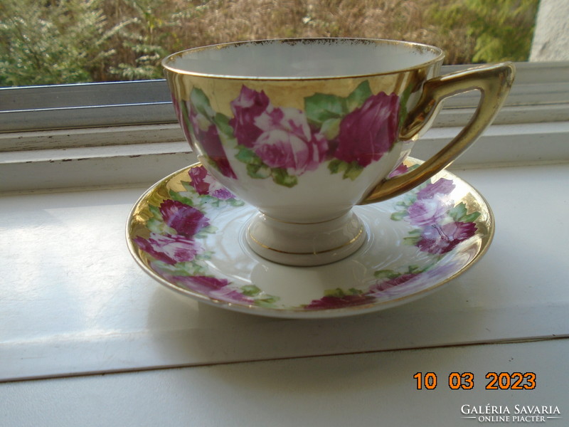 Altwien Empire Látványos rózsa mintás, opulensen aranyozott,kézzel számozott teás csésze alátéttel