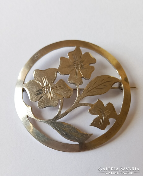 Antique silver art nouveau brooch with flower motif