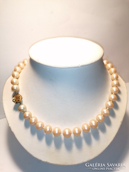 Old tekla string of beads (968)