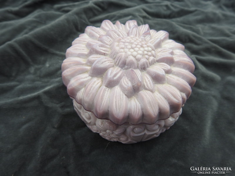 Vintage Czech pink malachite glass bonbonier with flower pattern