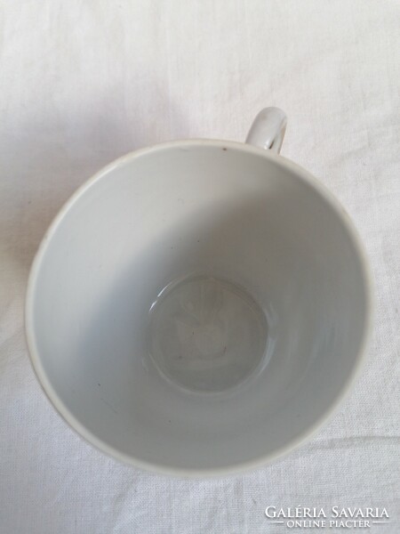 Antik  jelenetes porcelán kávés csésze
