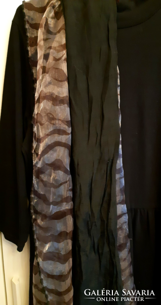 Long stole, decorative scarf made of two types of material