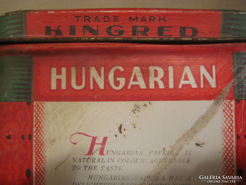 An old Szeged paprika export metal box with an inscription in English