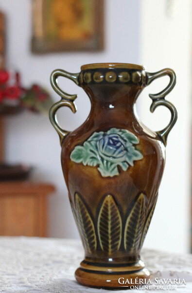 Antique majolica vase, villeroy & boch schramberg (?)