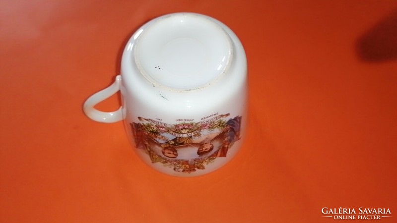 1911. Annual v. King George and Queen Mary coronation commemorative tea cup