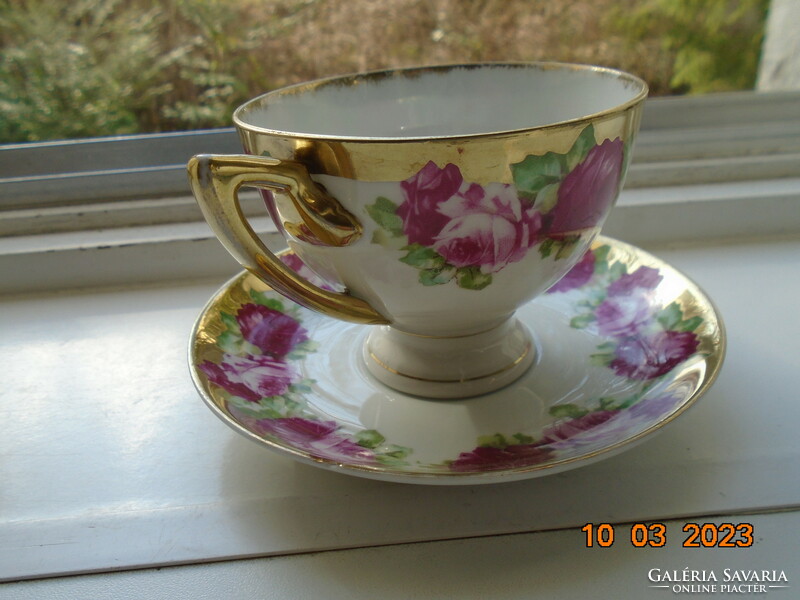 Altwien empire spectacular rose-patterned, opulently gilded, hand-numbered tea cup with coaster