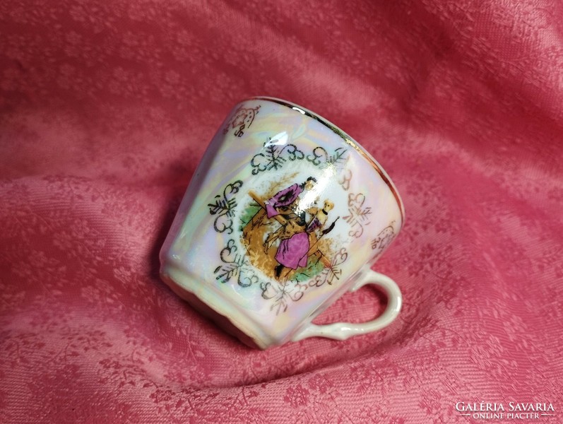 Gyönyörű barokk mintás, eozinos porcelán kávés csésze pótlásra