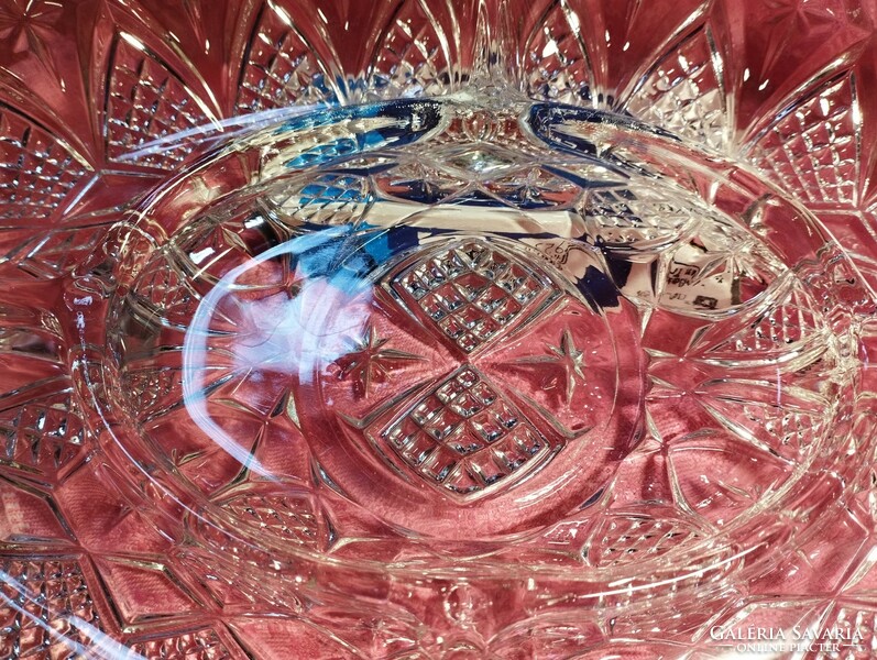 Gyönyörű osztott ólomkristály kínáló tál, asztalközép